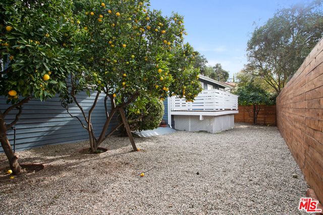 6217 Poppy Peak Drive, Los Angeles, CA 90042