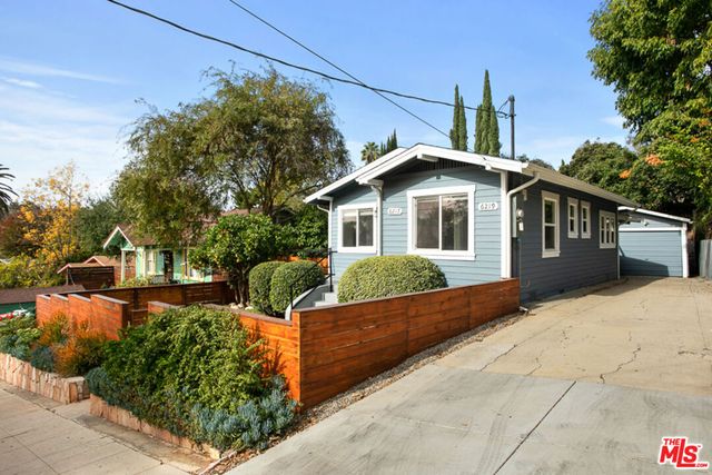 6217 Poppy Peak Drive, Los Angeles, CA 90042