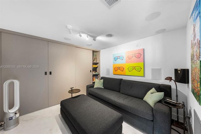 520 West Ave 2202, Miami Beach, FL 33139