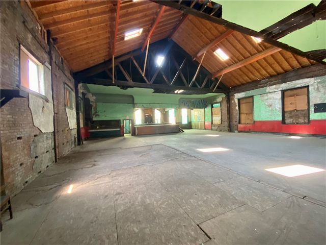 812 Concord St, Central North Side, PA 15212