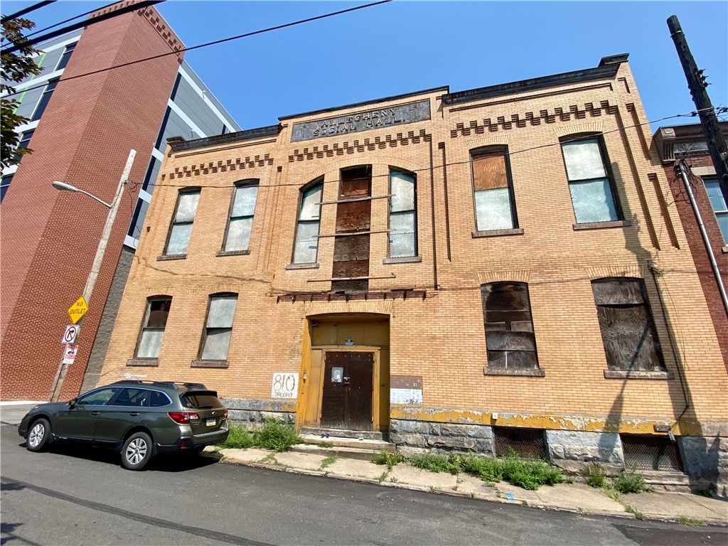 812 Concord St, Central North Side, PA 15212