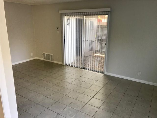 4902 West Gate BLVD 104, Austin, TX 78745