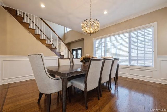 26 The Hemlocks, Roslyn Estates, NY 11576