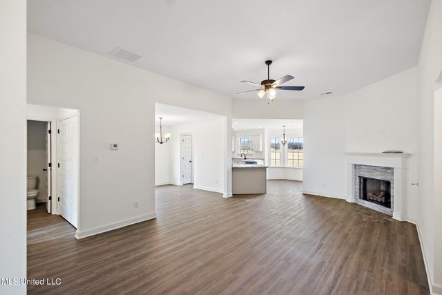 13845 Wesley Banks Boulevard, Olive Branch, MS 38654