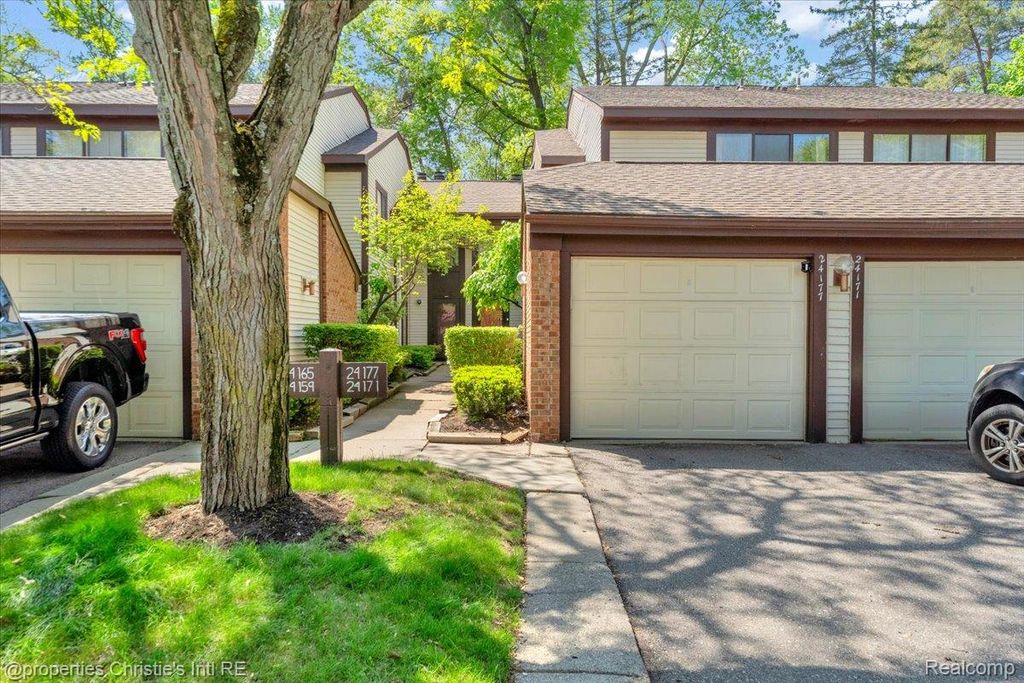 24177 Evergreen Road, Southfield, MI 48075