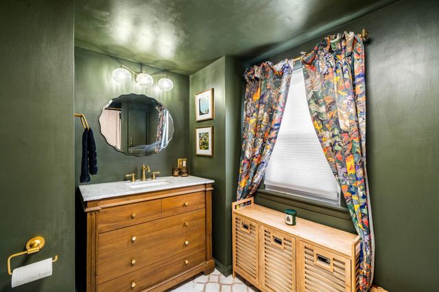 239 Broad Street, Nashua, NH 03063