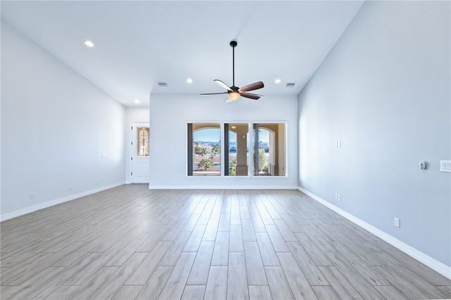 6285 S Lago Grande Drive, Fort Mohave, AZ 86426