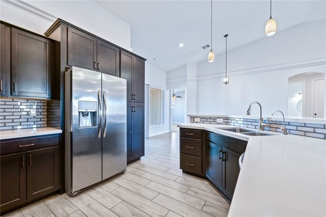 6285 S Lago Grande Drive, Fort Mohave, AZ 86426