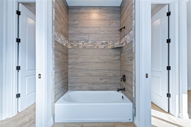 6285 S Lago Grande Drive, Fort Mohave, AZ 86426