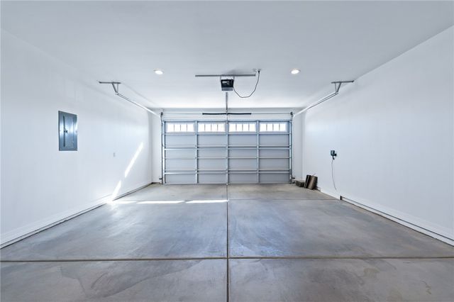 6285 S Lago Grande Drive, Fort Mohave, AZ 86426