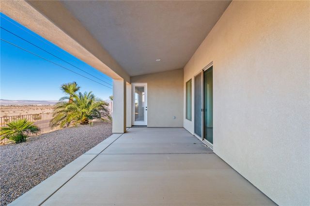 6285 S Lago Grande Drive, Fort Mohave, AZ 86426