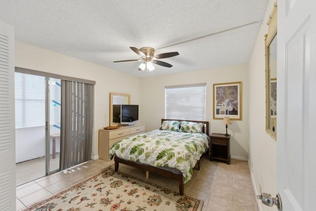 820 Flanders R 280, Delray Beach, FL 33484