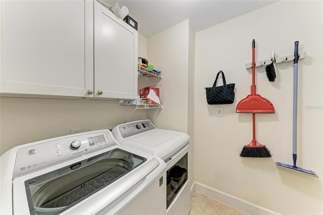 808 3RD AVENUE W 209, Bradenton, FL 34205