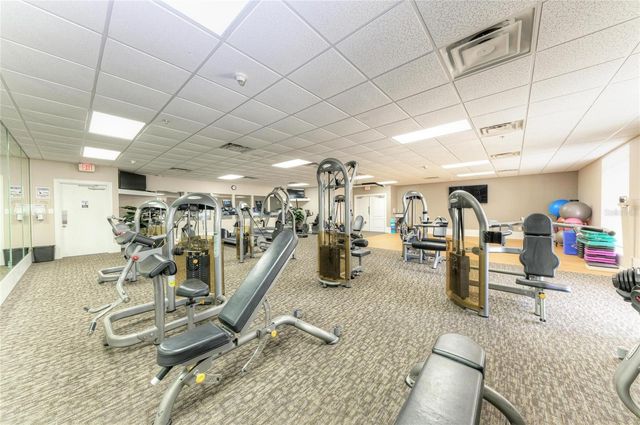 808 3RD AVENUE W 209, Bradenton, FL 34205