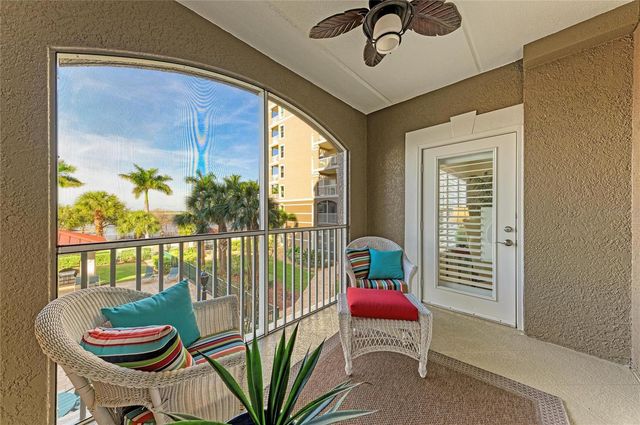 808 3RD AVENUE W 209, Bradenton, FL 34205