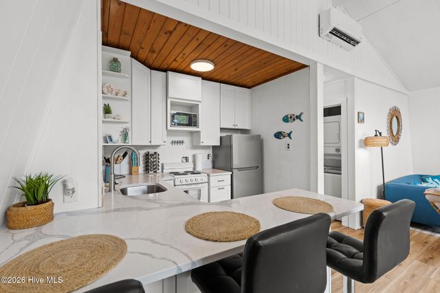 339 NE 50th Street, Oak Island, NC 28465