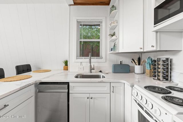 339 NE 50th Street, Oak Island, NC 28465