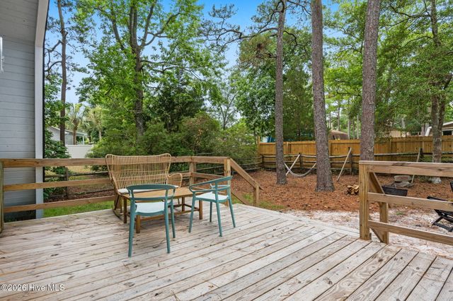 339 NE 50th Street, Oak Island, NC 28465