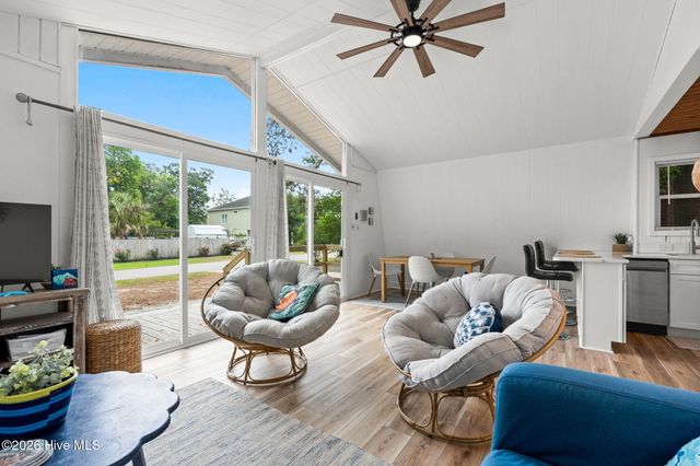 339 NE 50th Street, Oak Island, NC 28465