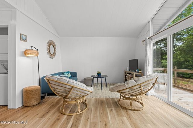 339 NE 50th Street, Oak Island, NC 28465