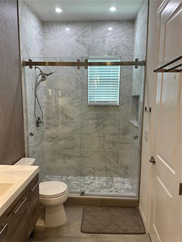 2403 BISCOTTO CIRCLE, Davenport, FL 33897