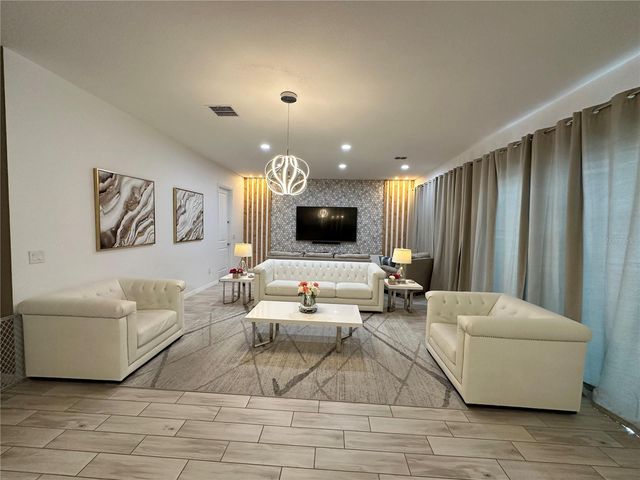 2403 BISCOTTO CIRCLE, Davenport, FL 33897