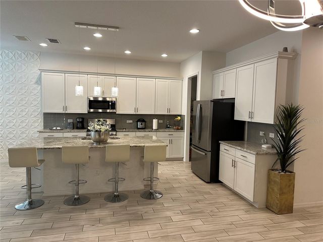 2403 BISCOTTO CIRCLE, Davenport, FL 33897