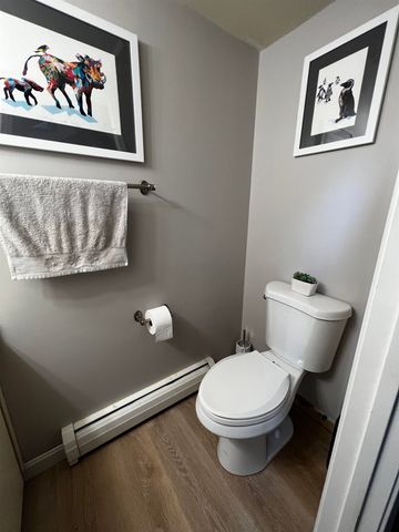 38 Tideview Drive, Dover, NH 03820