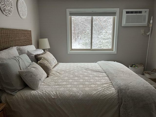 38 Tideview Drive, Dover, NH 03820