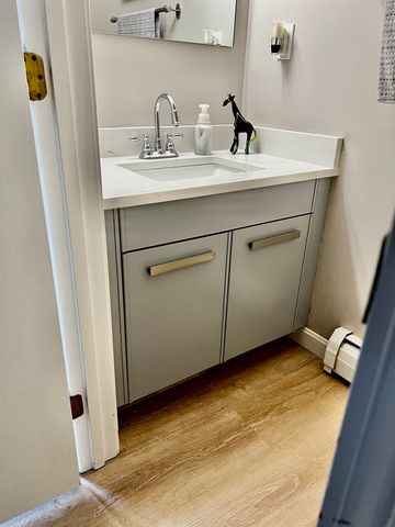 38 Tideview Drive, Dover, NH 03820