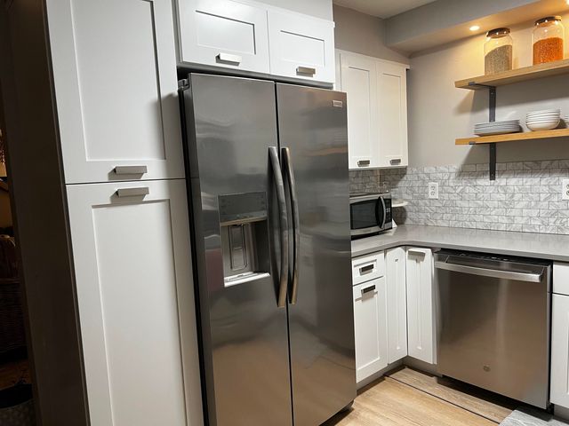 38 Tideview Drive, Dover, NH 03820