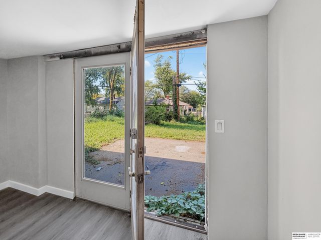 4402 N 53rd Street, Omaha, NE 68104