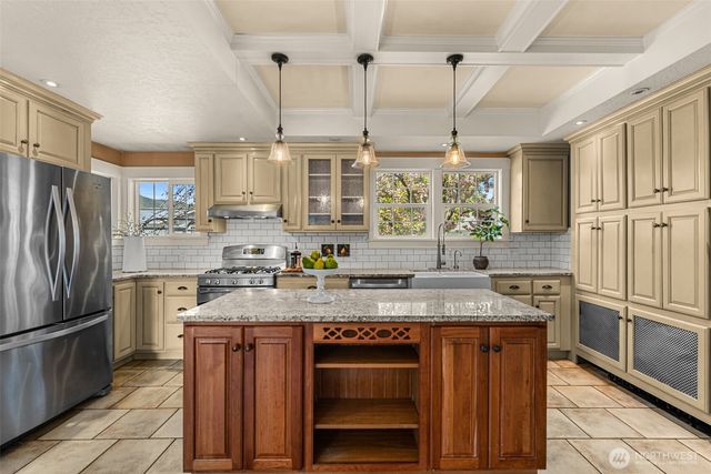 1133 Washington Street, Wenatchee, WA 98801