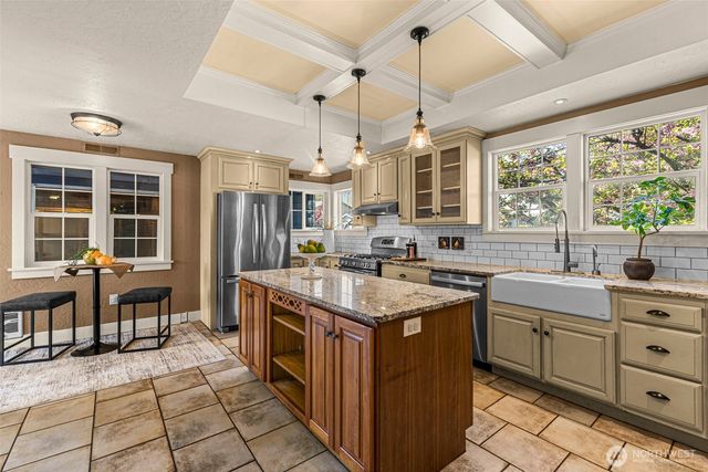 1133 Washington Street, Wenatchee, WA 98801