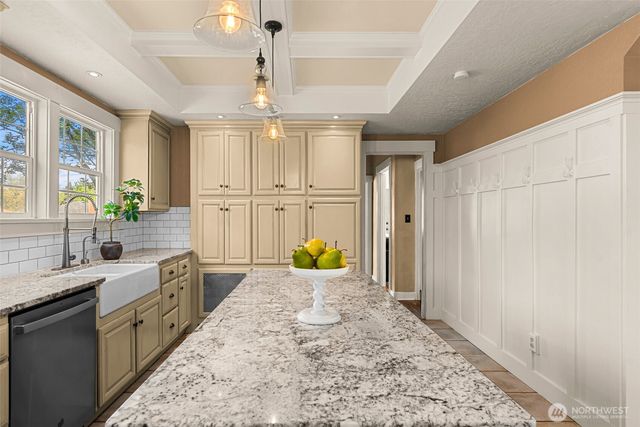 1133 Washington Street, Wenatchee, WA 98801