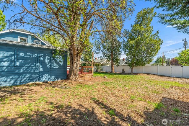 1133 Washington Street, Wenatchee, WA 98801