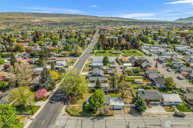 1133 Washington Street, Wenatchee, WA 98801