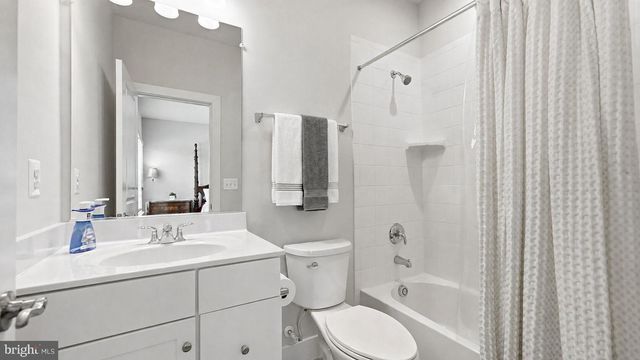 7301 SUGAR MAGNOLIA LOOP, Gainesville, VA 20155