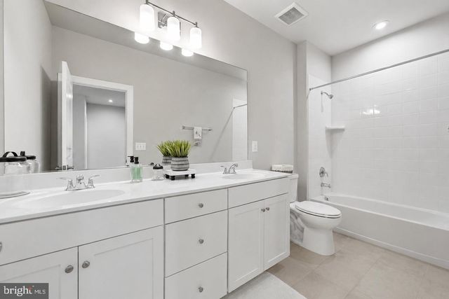 7301 SUGAR MAGNOLIA LOOP, Gainesville, VA 20155