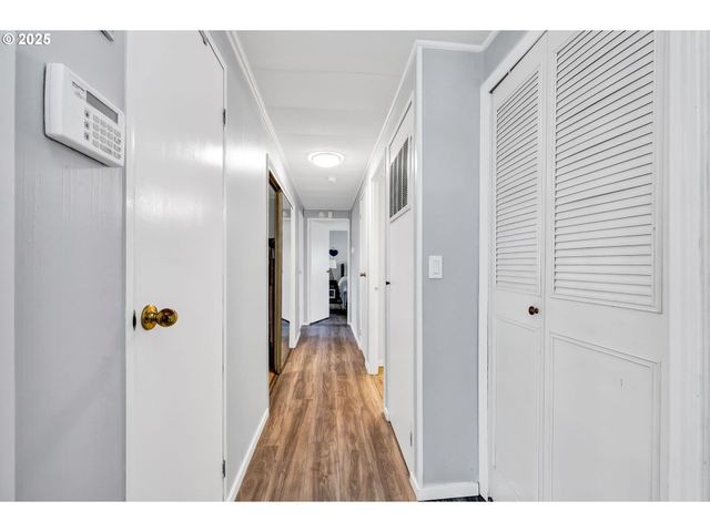 1125 58TH St 76, Springfield, OR 97478