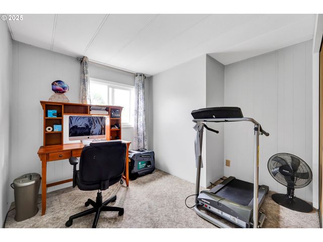 1125 58TH St 76, Springfield, OR 97478