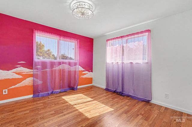 520 W Dakota Ave, Nampa, ID 83686