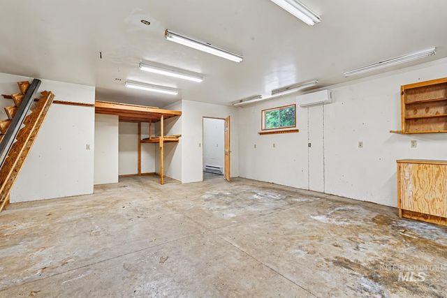 520 W Dakota Ave, Nampa, ID 83686