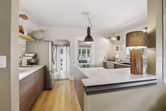 5 JAMES AVENUE, Orlando, FL 32801