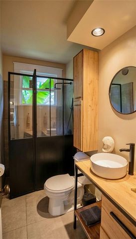 5 JAMES AVENUE, Orlando, FL 32801