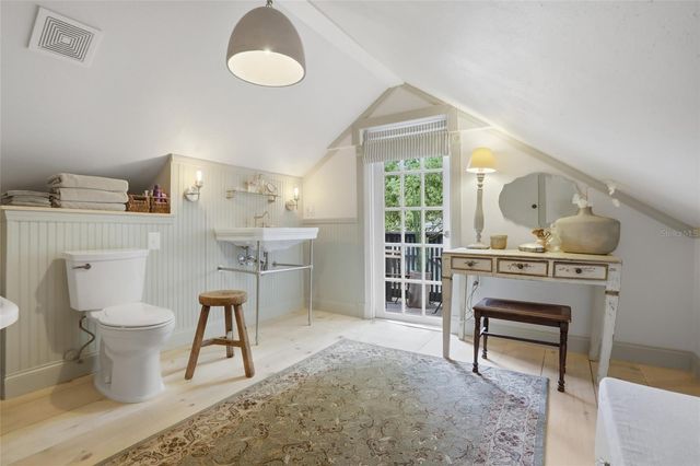 5 JAMES AVENUE, Orlando, FL 32801