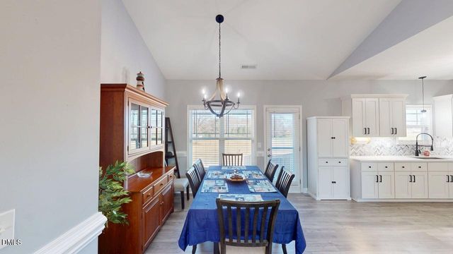 111 Fox Run Court, Benson, NC 27504