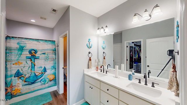 111 Fox Run Court, Benson, NC 27504