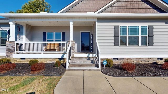 111 Fox Run Court, Benson, NC 27504