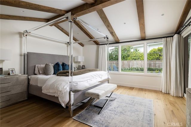 1 San Martin Way, Corona Del Mar, CA 92625